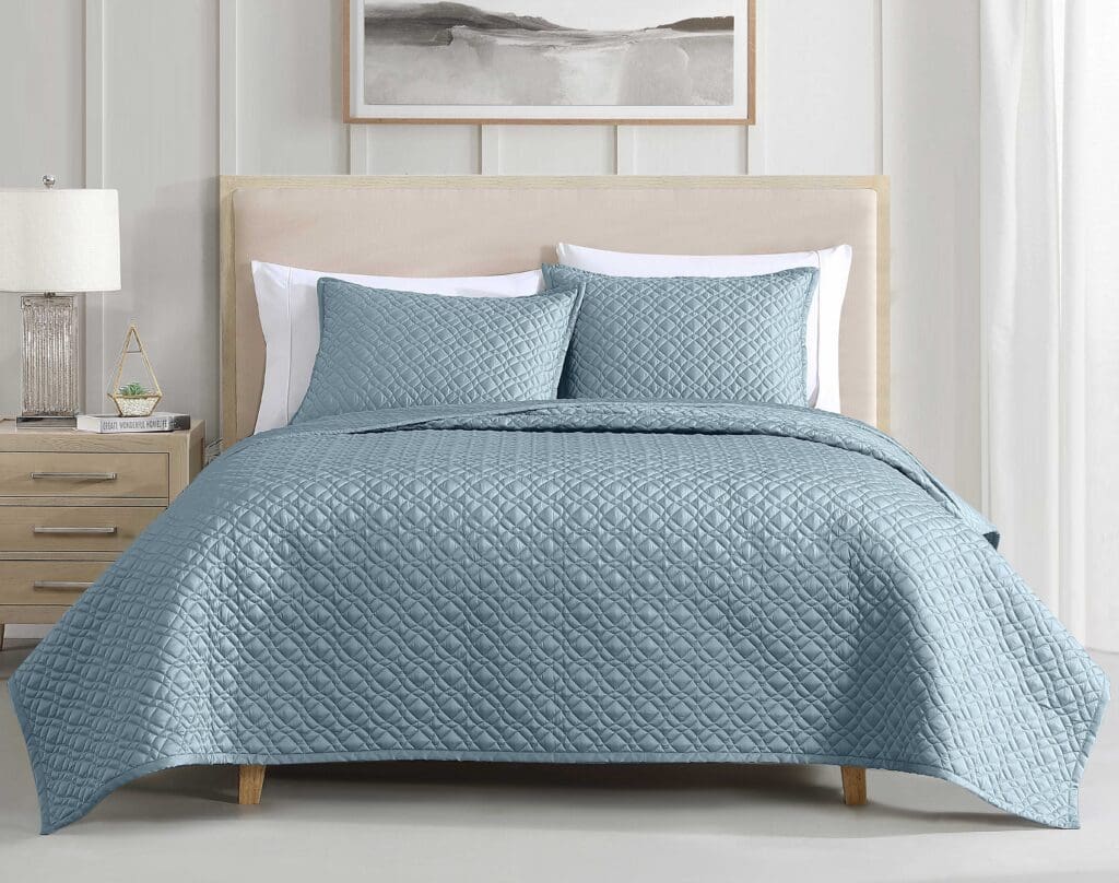 royal_coverlet_sky - Hallmart Collectibles royal_coverlet_sky
