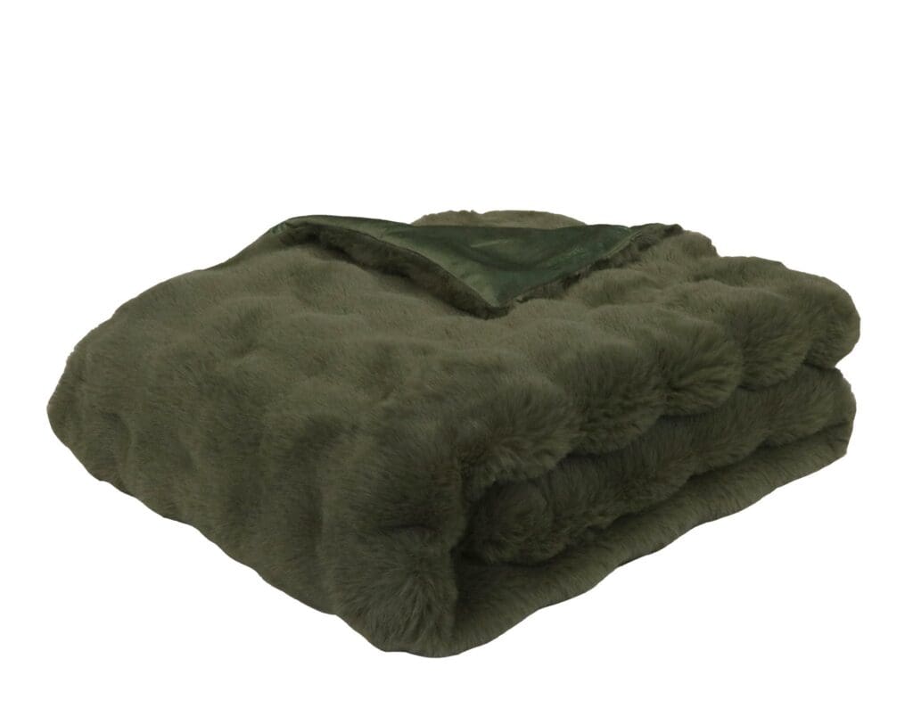 BUBBLE-FUR-GREEN-THROW-50X60_lgjpg