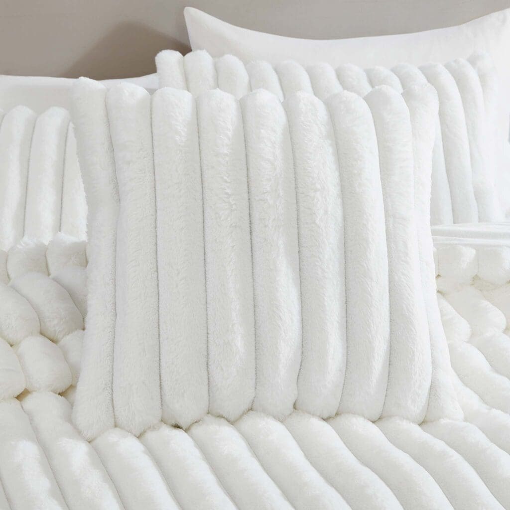 ETHAN20WHITE20-2020DEC2020SILO_lgjpg