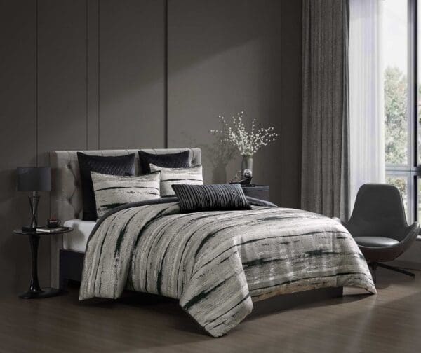 Black-SilverTextured_lgjpg - Hallmart Collectibles Black-SilverTextured_lgjpg