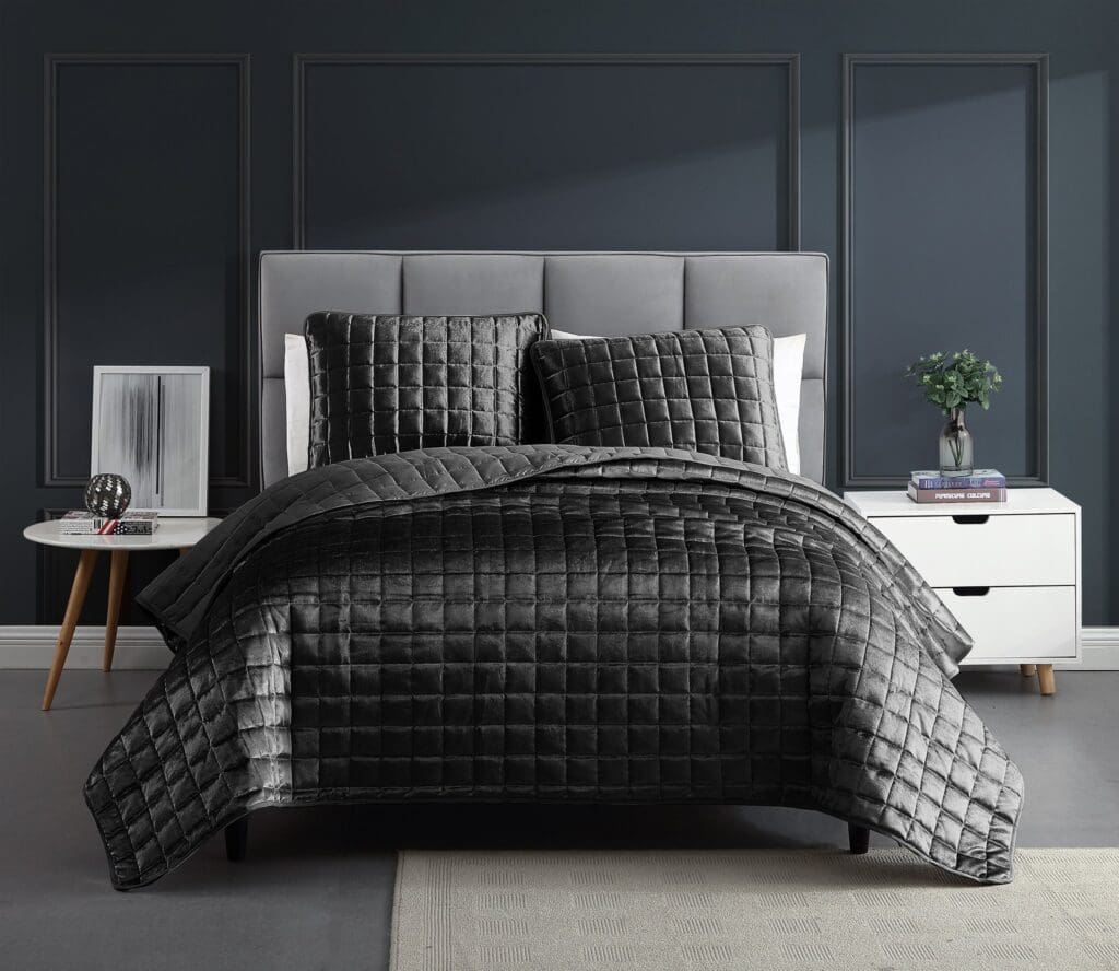 GraphiteQuiltedVelvet_lgjpg - Hallmart Collectibles GraphiteQuiltedVelvet_lgjpg