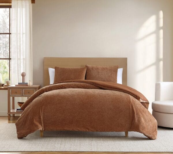 PaprikaVintageChenille_lgjpg - Hallmart Collectibles PaprikaVintageChenille_lgjpg