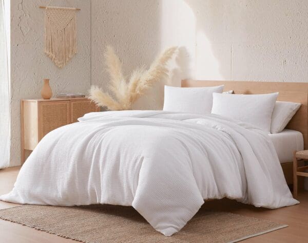 WhiteWaffleWhite_lg-1jpg