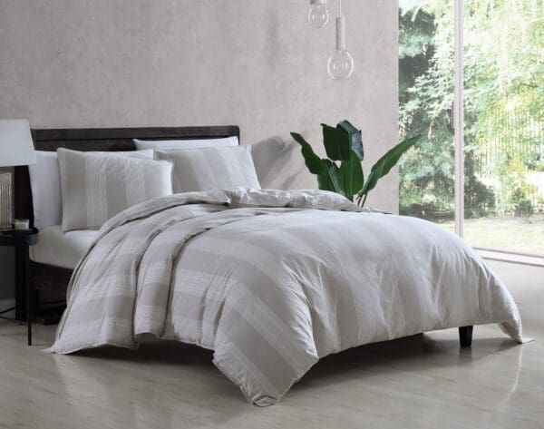 Harvest_1_1_lgjpg - Hallmart Collectibles Harvest_1_1_lgjpg