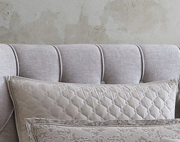 Kearney_5_lg-1jpg - Hallmart Collectibles Kearney_5_lg-1jpg