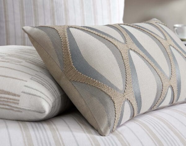 ARCHER STRIPE - LIFESTYLE DECS 1 SILO