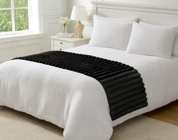 25498_lgjpg - Hallmart Collectibles 25498_lgjpg