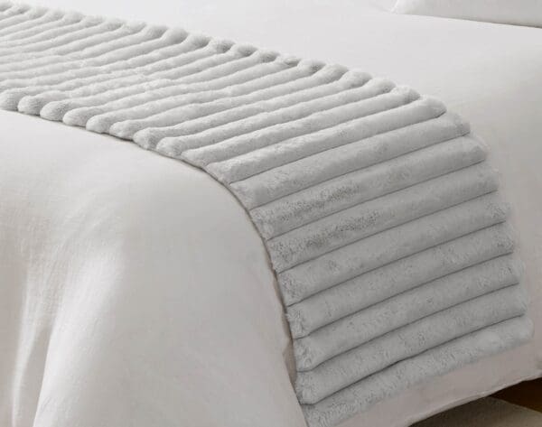 25500_1_lgjpg - Hallmart Collectibles 25500_1_lgjpg