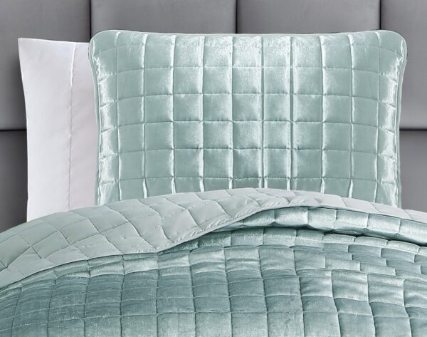 LuxeSeafoamTwin_2_lgjpg