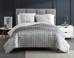 Velvetquiltssilver_lgjpg